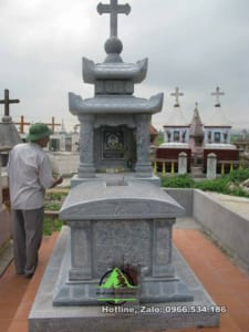 mộ đá công giáo