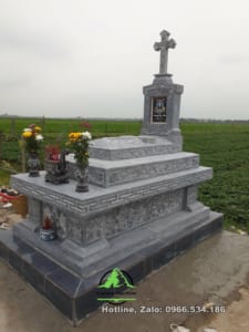 mộ đá công giáo