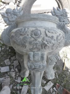 Lư hương đá trắng nguyên khối